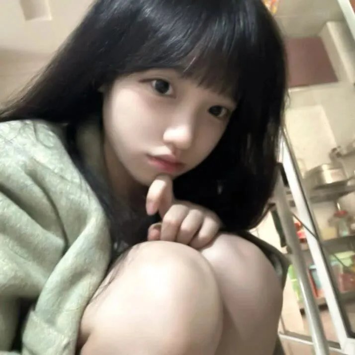 《我和精神小妹同居》角色 陈默